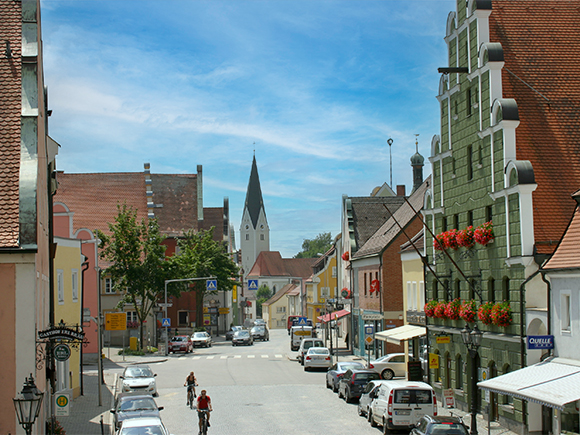 Stadtplatz in Geiselh&ouml;ring