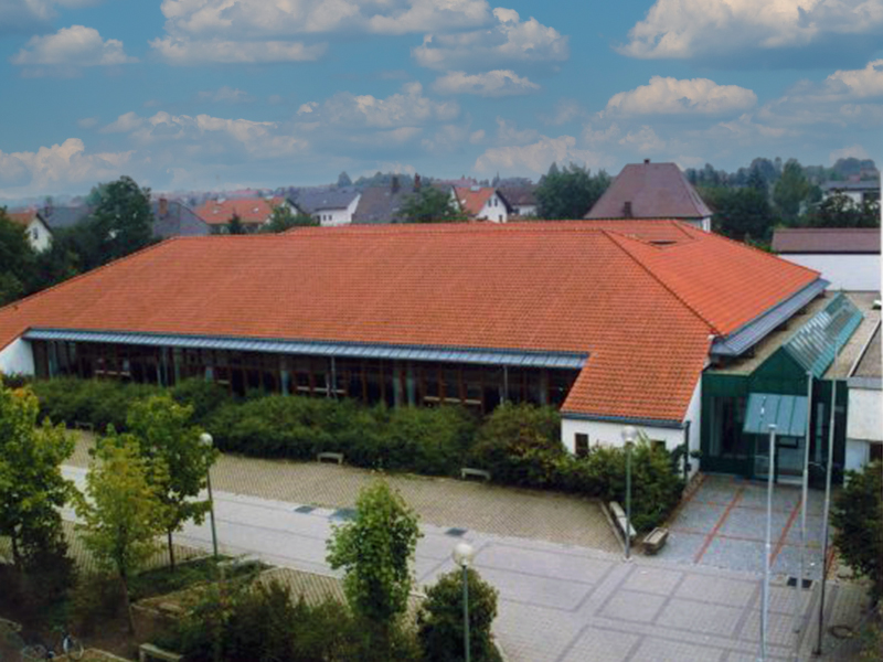 Au&szlig;enansicht Labertalhalle