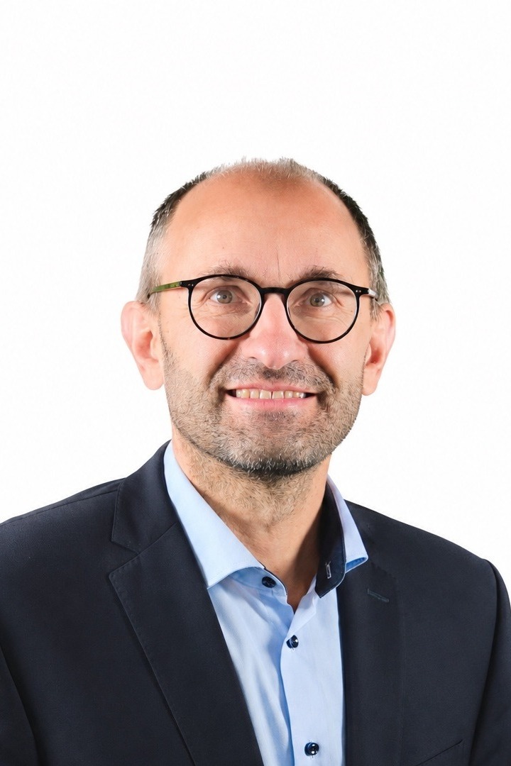 Stefan Singer